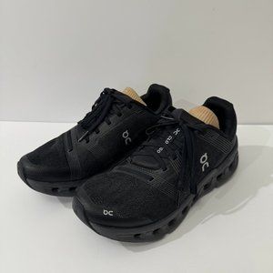 Cloudgo on brand shoes size 9